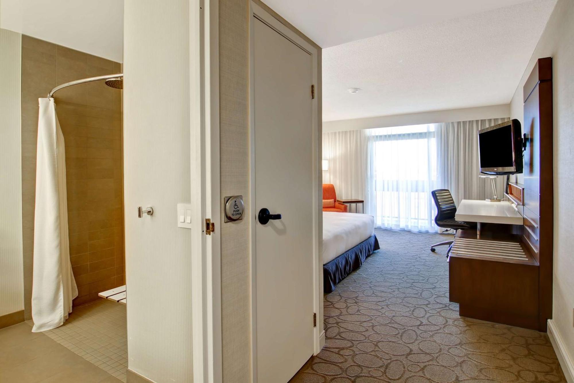 Hilton Mississauga/Meadowvale Hotel Ngoại thất bức ảnh