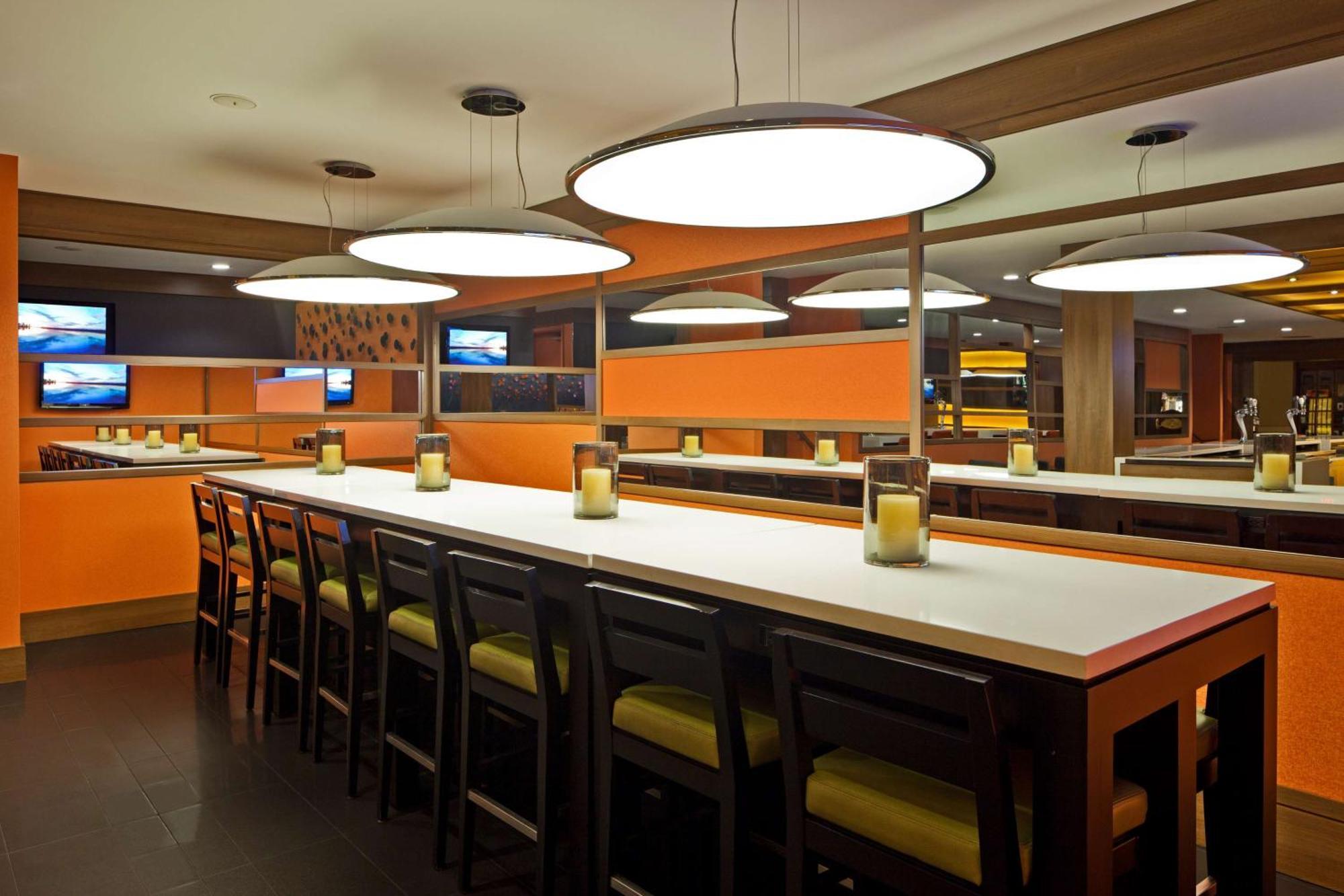 Hilton Mississauga/Meadowvale Hotel Ngoại thất bức ảnh